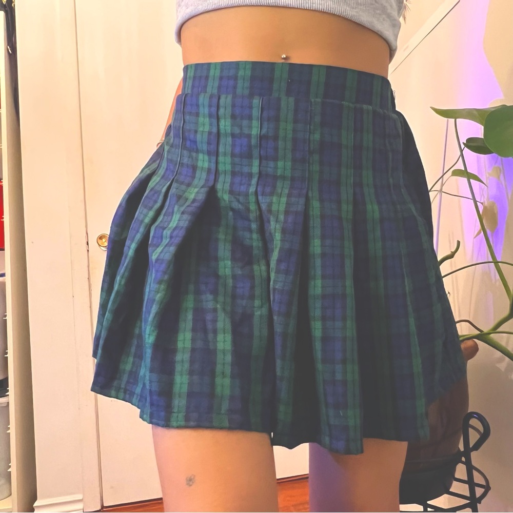 plaid school girl tennis skirt, fits xs-s